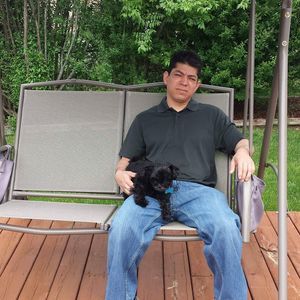 Meet your Posher, Luis